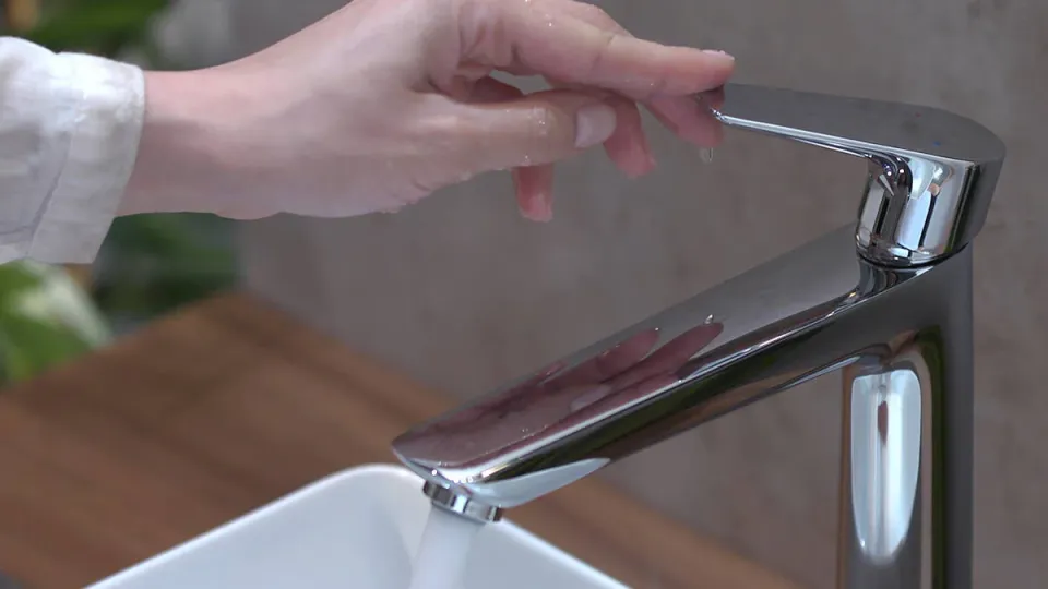 Hansgrohe Talis E 240 Yüksek Lavabo Bataryası Siyah